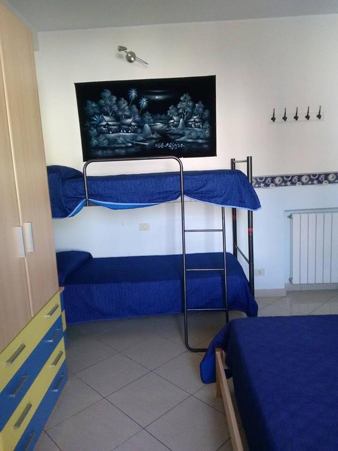 Bed and Breakfast Al Centro Fondi Zewnętrze zdjęcie
